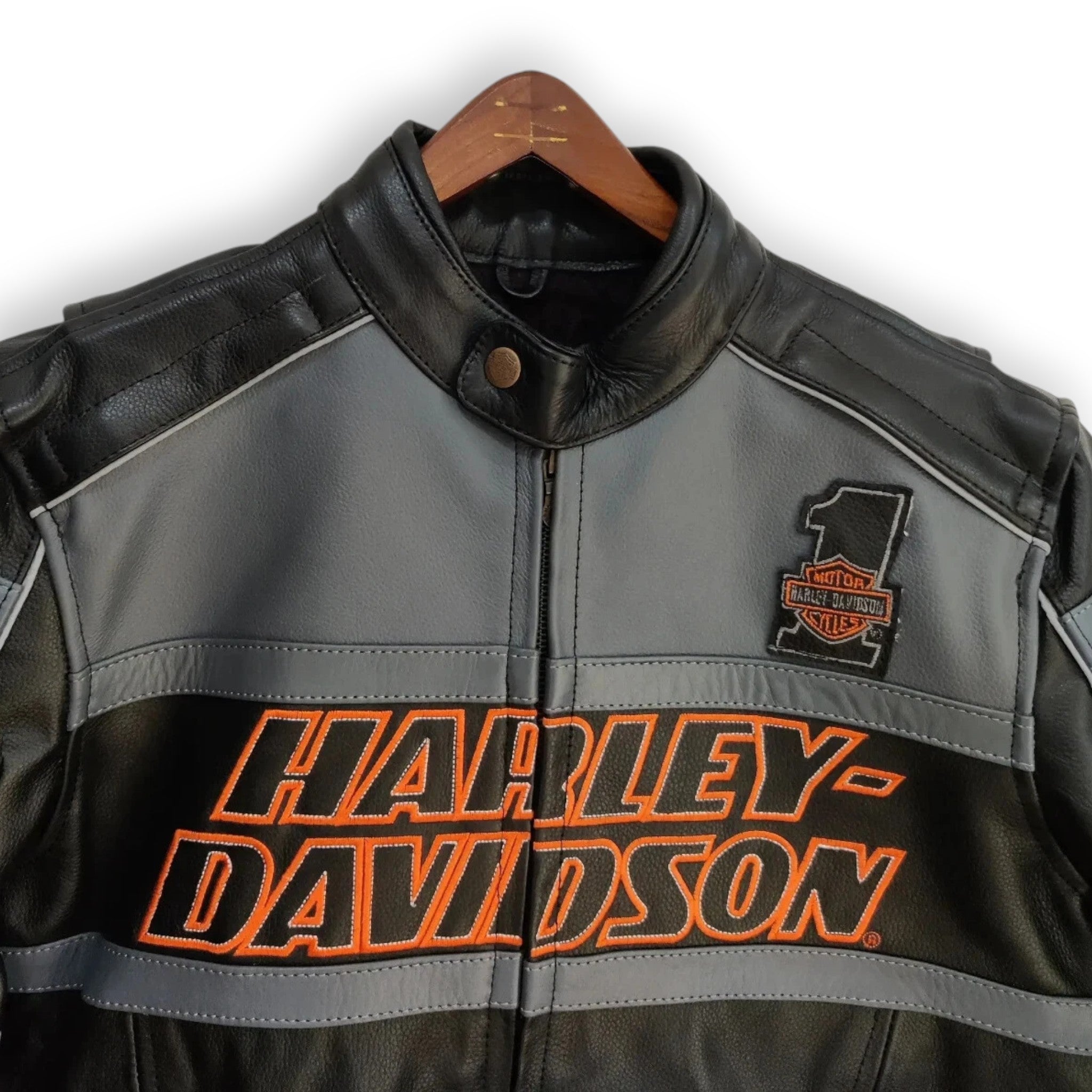 Harley-Davidson Men’s Premium Black Leather Motorcycle Jacket – Bold Style with Classic Performance