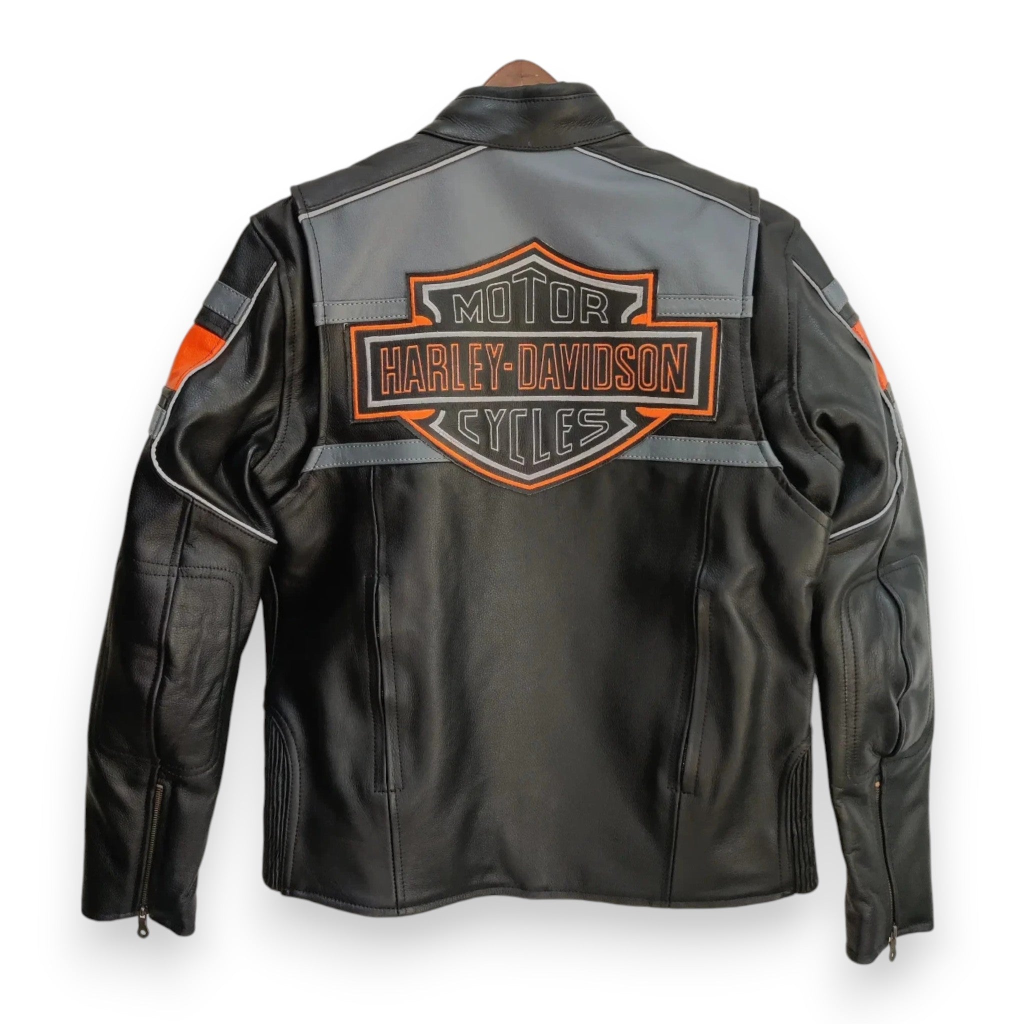 Harley-Davidson Men’s Premium Black Leather Motorcycle Jacket – Bold Style with Classic Performance