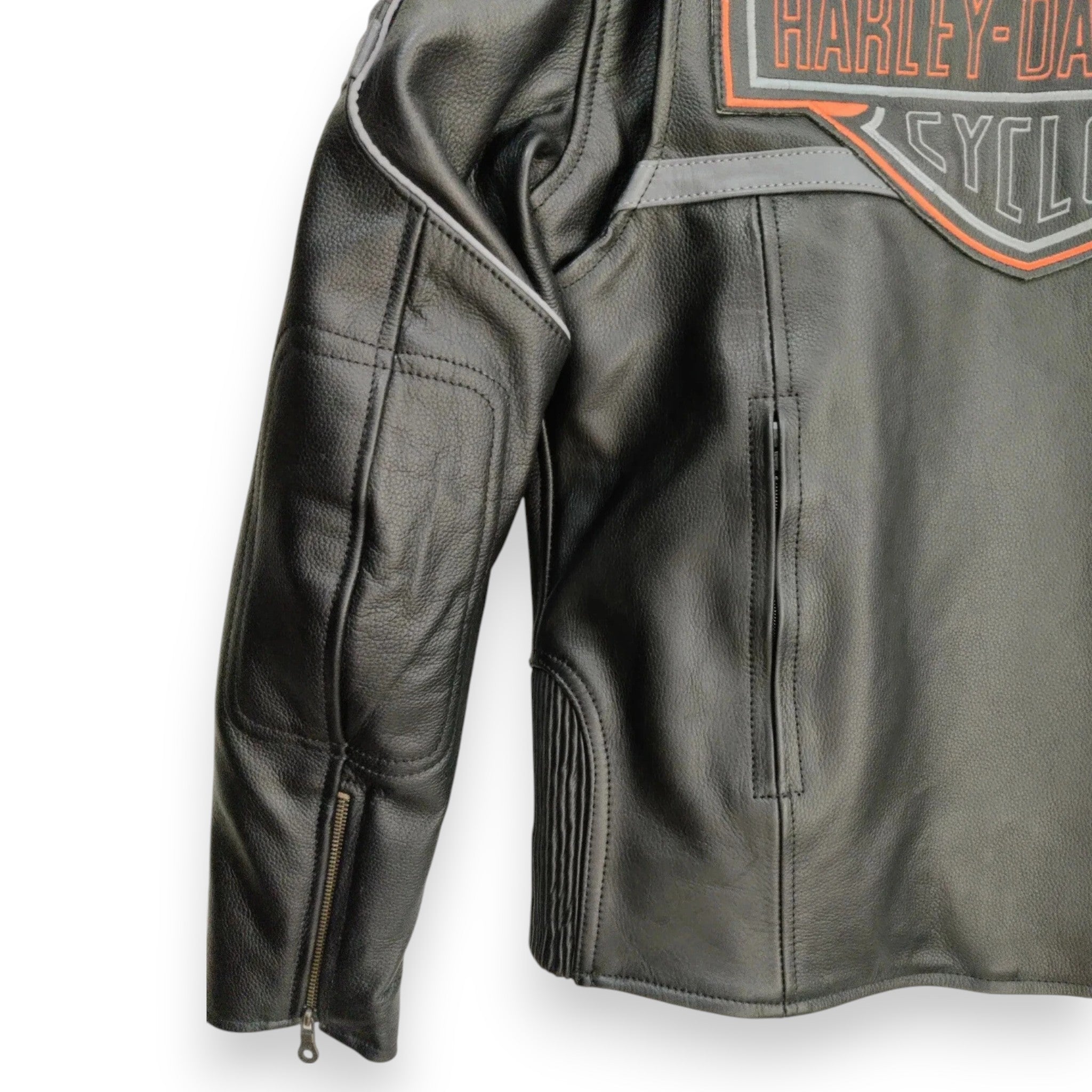 Harley-Davidson Men’s Premium Black Leather Motorcycle Jacket – Bold Style with Classic Performance